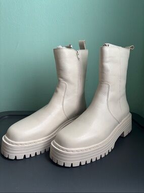Women’s Chunky Platform Ankle Boots - Cream Size 9 Roolee